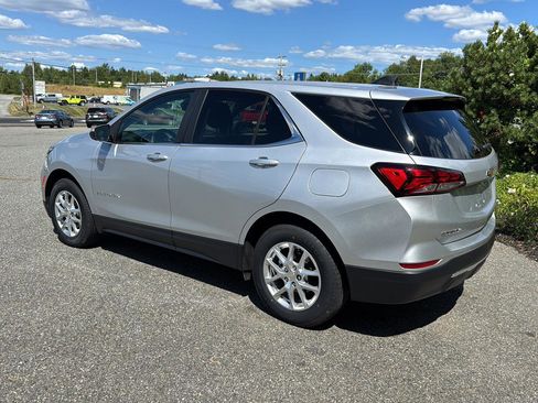 Used 2022 Chevrolet Equinox LT image 3