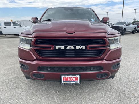 Used 2021 RAM 1500 Laramie w/ Sport Appearance Package AWD/4WD image 9