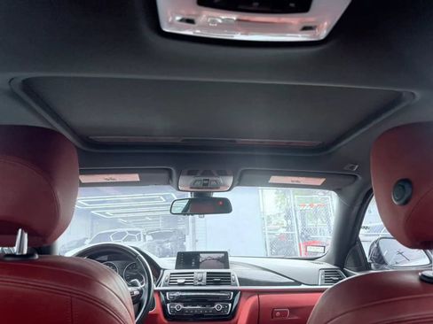 Used 2019 BMW 430i Coupe w/ M Sport Package image 17