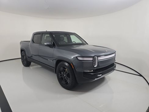 Used 2024 Rivian R1T Adventure AWD/4WD image 7