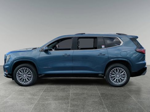 Used 2025 GMC Acadia Denali image 2