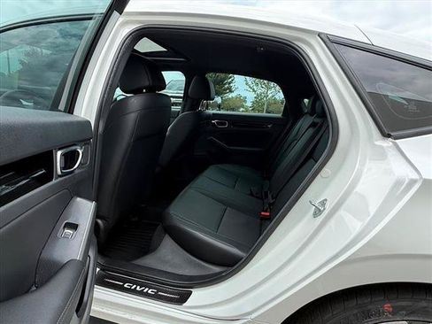 Used 2025 Honda Civic Sport Touring image 31