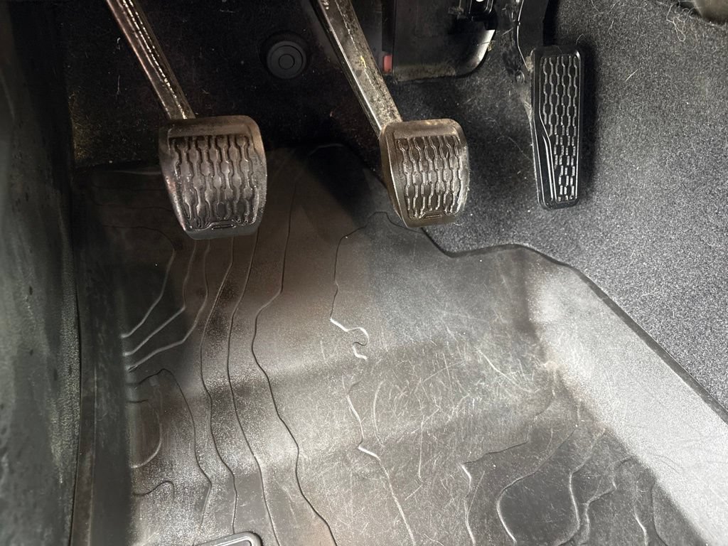 Used 2021 Jeep Wrangler Unlimited Rubicon AWD/4WD image 12