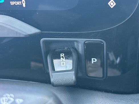 Certified 2021 Porsche Taycan image 21