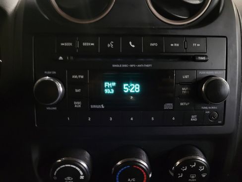 Used 2017 Jeep Patriot 75th Anniversary w/ Power Value Group image 25