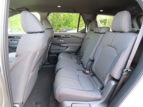 New 2026 Honda Pilot Sport image 15