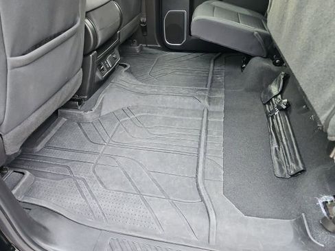 Used 2023 Chevrolet Silverado 1500 LT w/ Protection Package image 25