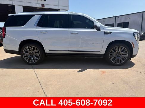 Used 2026 GMC Yukon Denali Ultimate AWD/4WD image 2