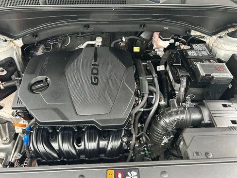 Used 2022 Hyundai Santa Fe SE image 32