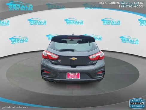 Used 2017 Chevrolet Cruze LT w/ RS Package image 4