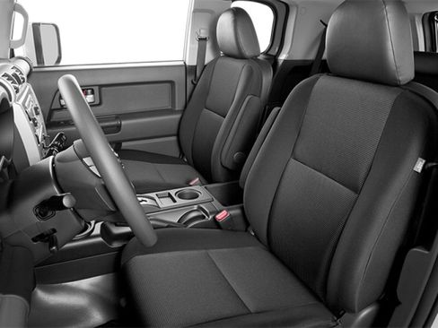 Used 2014 Toyota FJ Cruiser 4WD w/ Upgrade Package image 8