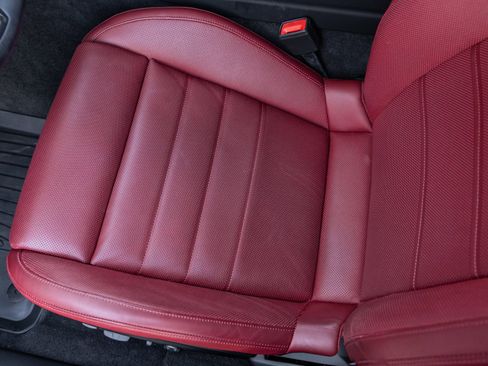 Used 2024 Porsche Panamera 4 image 26