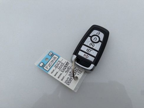 Used 2023 Ford Explorer XLT w/ Equipment Group 202A image 13