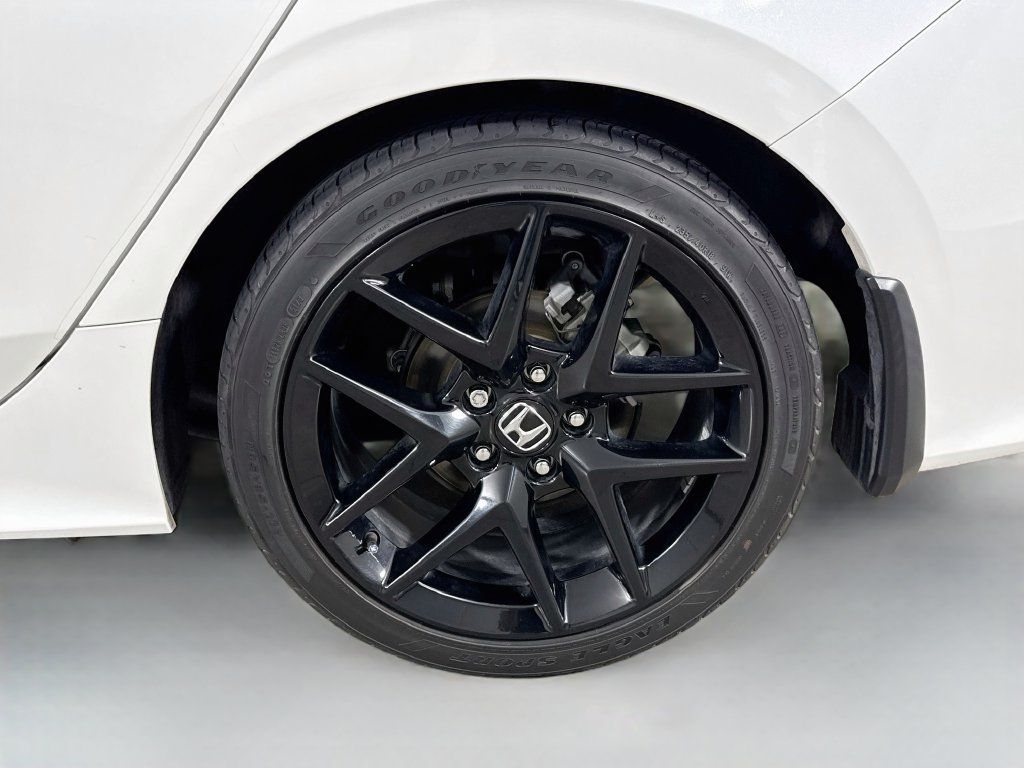 Used 2024 Honda Civic Sport image 28