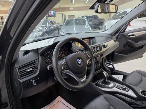 Used 2015 BMW X1 sDrive28i RWD image 18