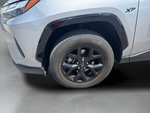 Certified 2023 Toyota RAV4 LE AWD/4WD image 32