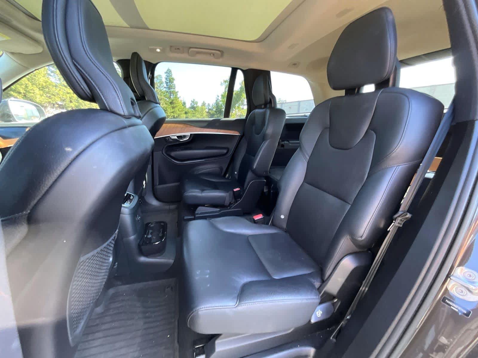 Used 2023 Volvo XC90 T8 Plus w/ Protection Package Premier AWD/4WD image 5