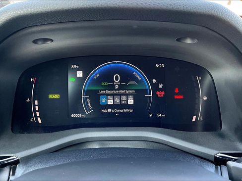 Used 2025 Toyota Camry SE FWD image 21