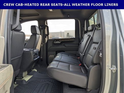 Used 2024 Chevrolet Silverado 2500 High Country w/ High Country Premium Package image 21