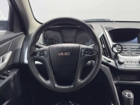 Used 2017 GMC Terrain SLE FWD image 19