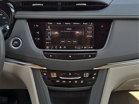 Used 2021 Cadillac XT5 Premium Luxury AWD/4WD image 12