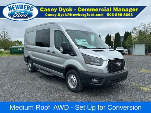 New 2026 Ford Transit 350 148 Medium Roof AWD image 4