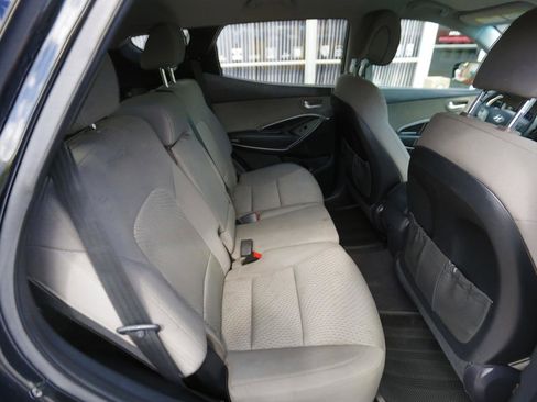 Used 2018 Hyundai Santa Fe Sport AWD/4WD image 17
