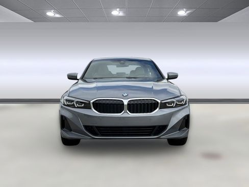 New 2026 BMW 330i Sedan w/ Convenience Package RWD image 6