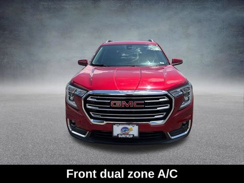 Used 2023 GMC Terrain SLT FWD image 10