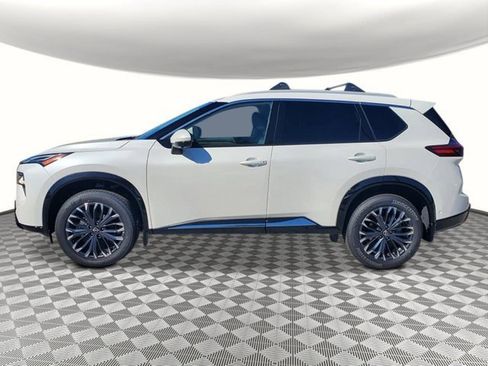 New 2026 Nissan Rogue Platinum w/ Platinum Premium Package image 2