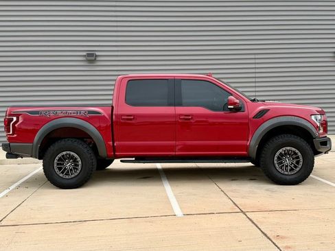 Used 2020 Ford F150 Raptor w/ Equipment Group 802A Luxury AWD/4WD image 2