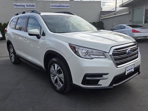 Used 2022 Subaru Ascent Premium w/ Convenience Package image 5