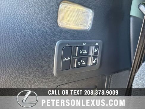 New 2026 Lexus LX 600 4WD w/ Luxury Package image 9