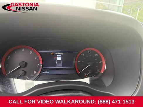 Used 2025 Nissan Frontier Pro-X RWD image 5