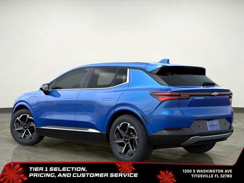 Used 2025 Chevrolet Equinox EV LT FWD image 4