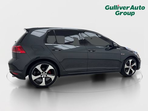 Used 2017 Volkswagen GTI S FWD image 9