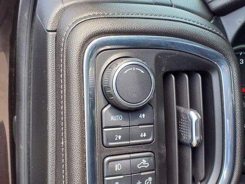 Used 2019 Chevrolet Silverado 1500 LTZ w/ LTZ Plus Package image 30