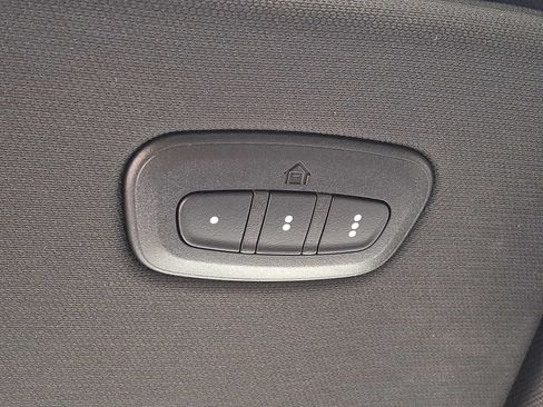 Used 2025 RAM 1500 Big Horn AWD/4WD image 28