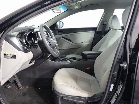 Used 2013 Kia Optima LX image 9