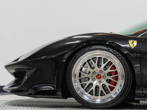 Used 2019 Ferrari 488 Pista Coupe RWD image 9