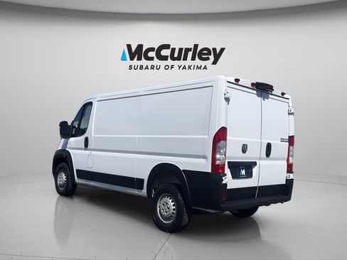 Used 2025 RAM ProMaster 2500 w/ Convenience Group FWD image 6