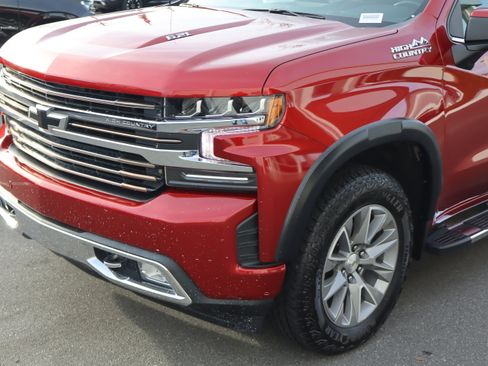 Used 2021 Chevrolet Silverado 1500 High Country image 6