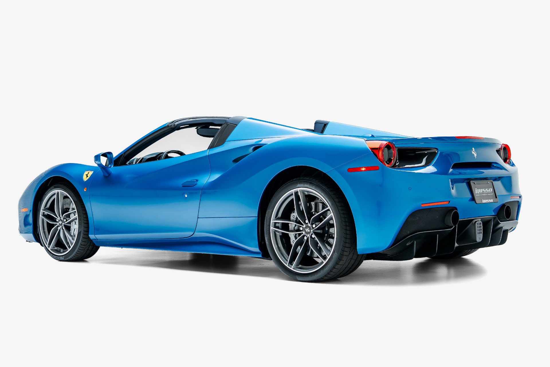 Used 2019 Ferrari 488 Spider RWD image 10