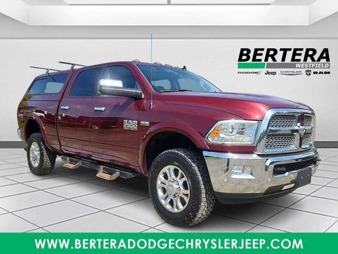 Used 2018 RAM 2500 Laramie w/ Convenience Group AWD/4WD image 1