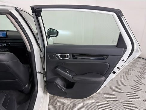Used 2024 Honda Civic Touring image 27