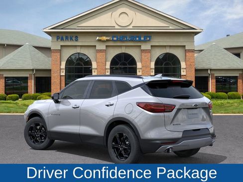 New 2025 Chevrolet Blazer LT w/ Convenience Package image 4