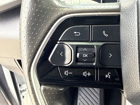 Used 2022 Toyota Tundra SR5 AWD/4WD image 24