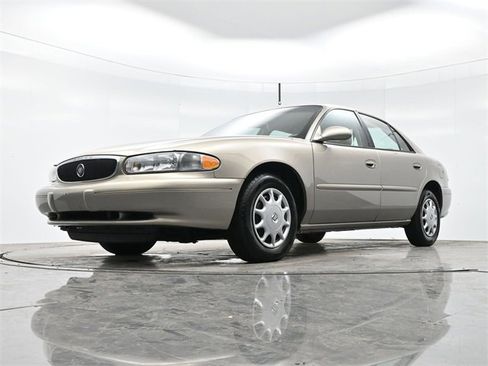 Used 2003 Buick Century Custom w/ Preferred Equipment Group 1SB image 19