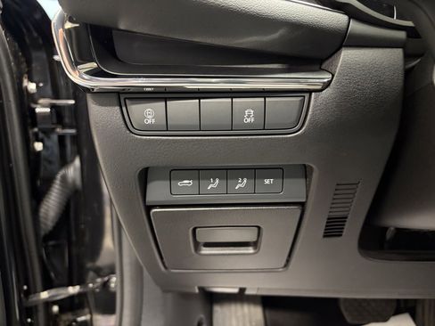 Used 2022 MAZDA MAZDA3 s image 15