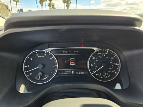 Used 2025 Nissan Rogue SV image 23